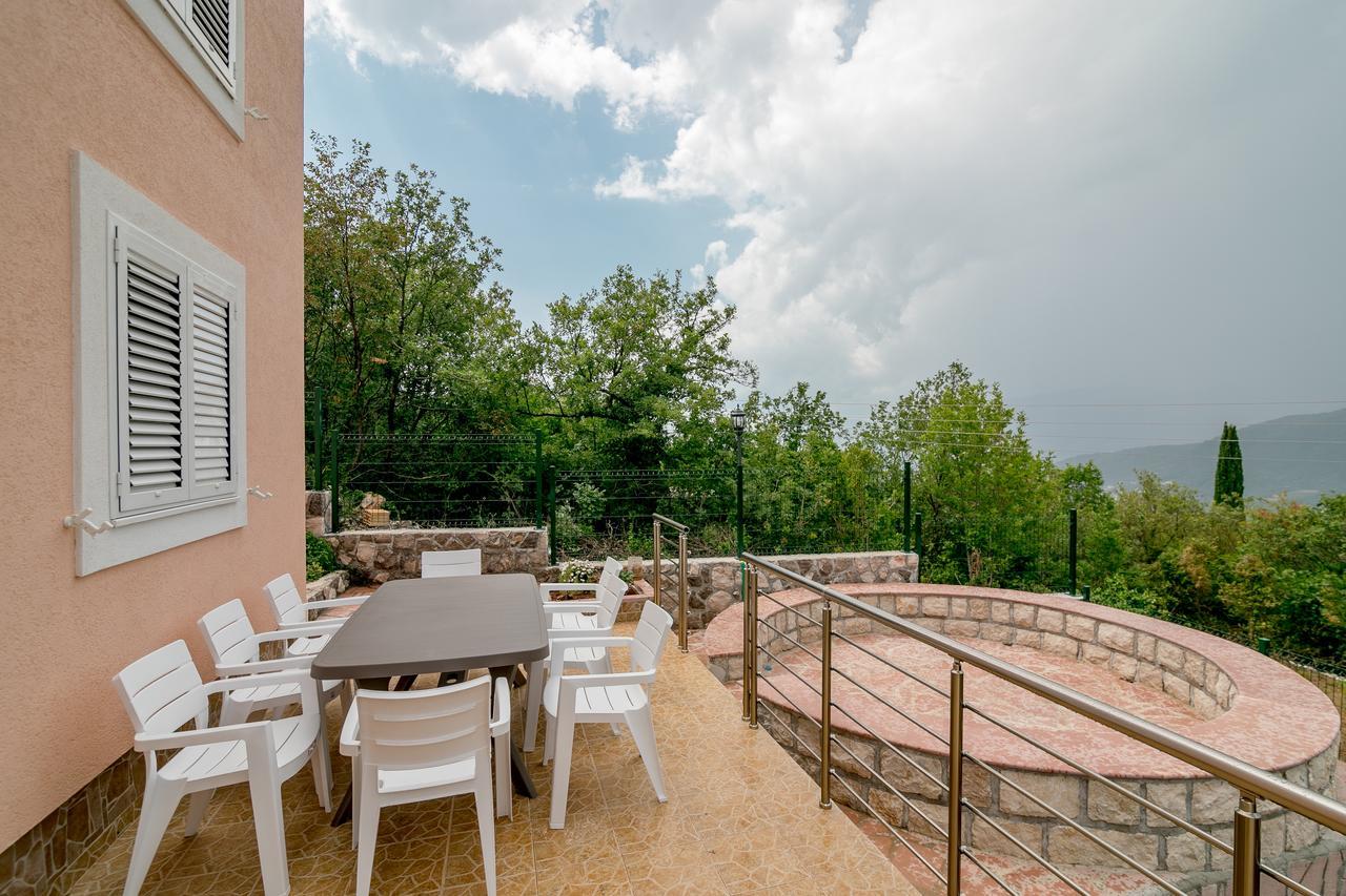 Apartments Mitrovic Bán đảo Luštica Ngoại thất bức ảnh