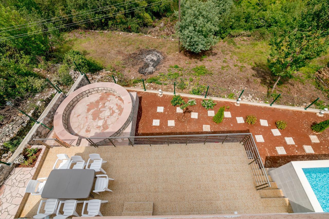 Apartments Mitrovic Bán đảo Luštica Ngoại thất bức ảnh