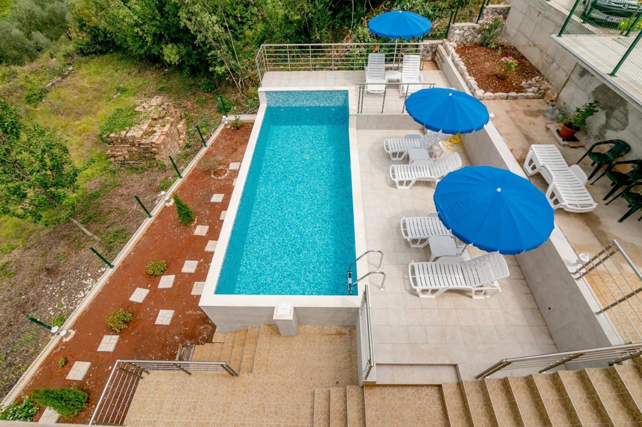 Apartments Mitrovic Bán đảo Luštica Ngoại thất bức ảnh