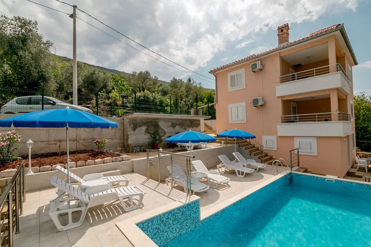 Apartments Mitrovic Bán đảo Luštica Ngoại thất bức ảnh