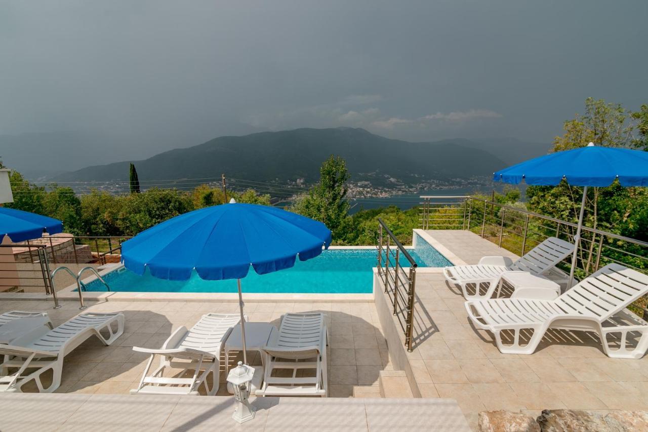 Apartments Mitrovic Bán đảo Luštica Ngoại thất bức ảnh