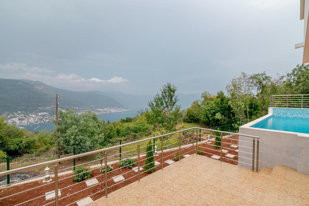 Apartments Mitrovic Bán đảo Luštica Ngoại thất bức ảnh