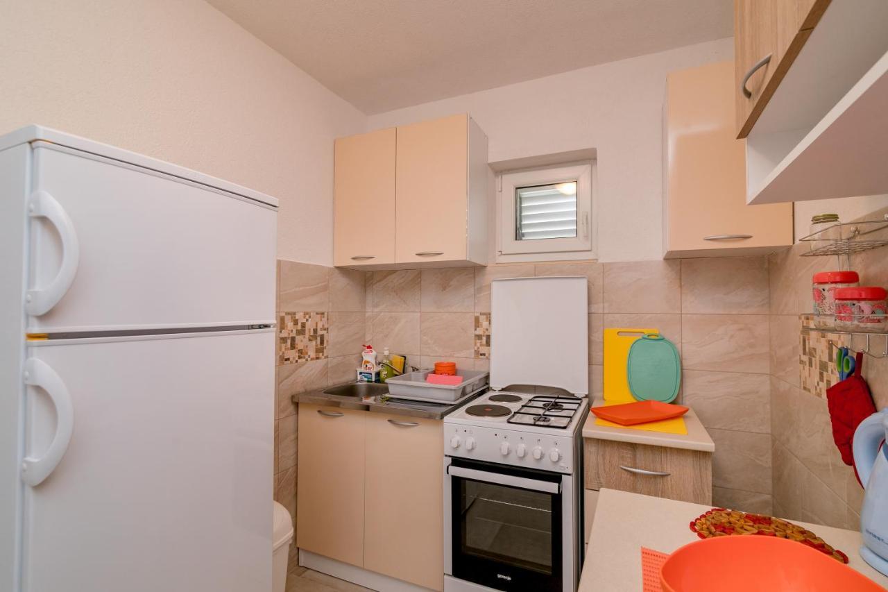 Apartments Mitrovic Bán đảo Luštica Ngoại thất bức ảnh